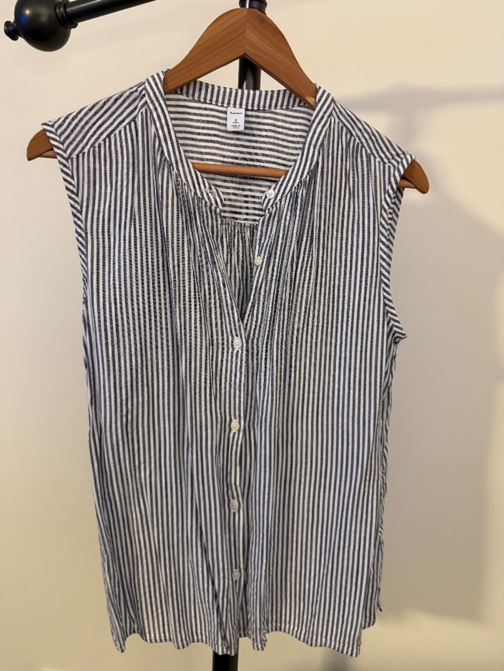 Old Navy Blue & White Striped Sleeveless Button-Down Blouse